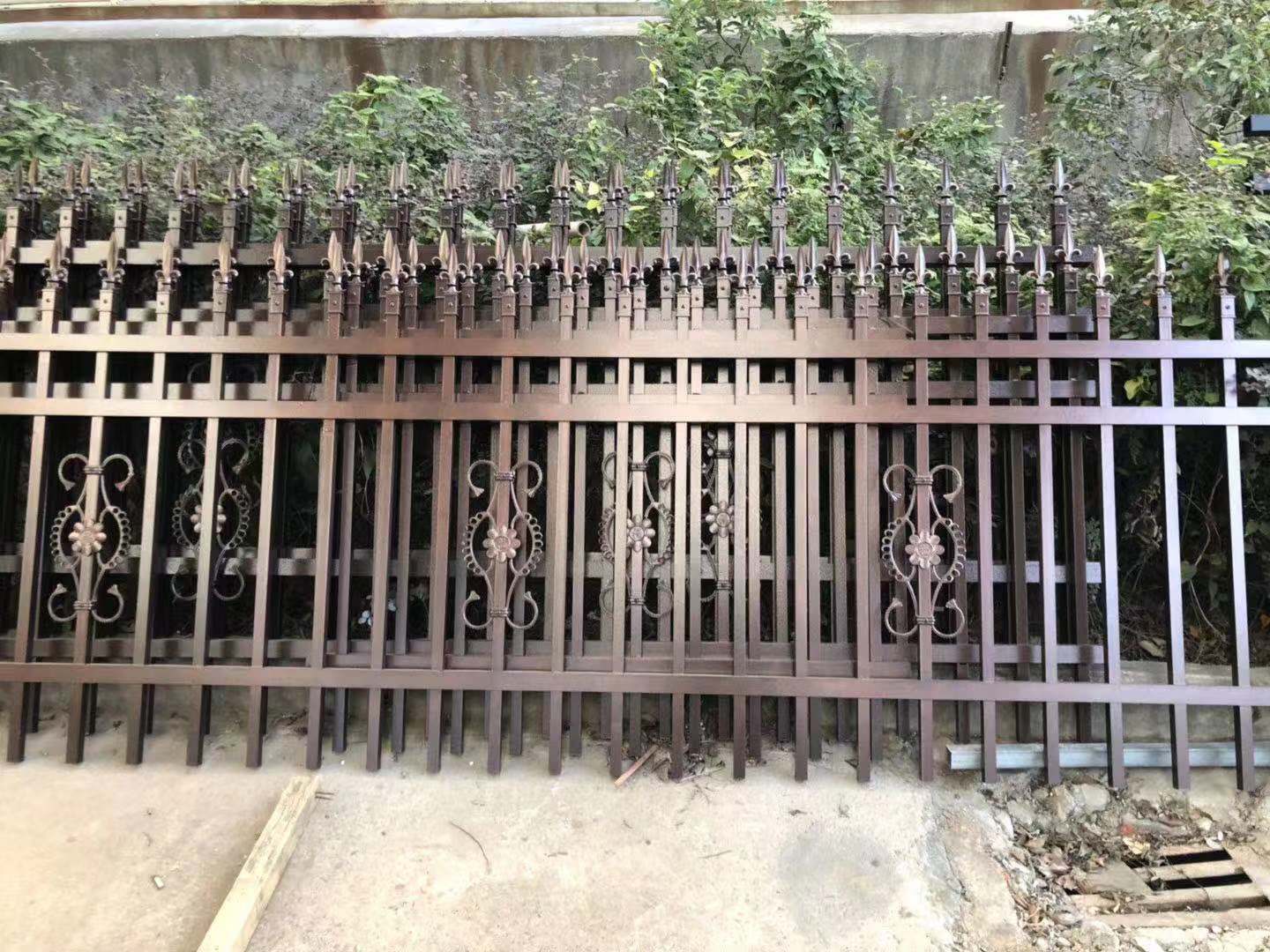 鋁藝護欄
